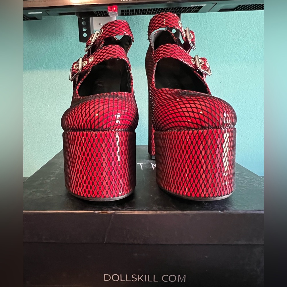 DOLL KILLS FISHING FOR COMPLIMENTS PLATFORM MARY JANES CURRENT MOOD Red … - Picture 5 of 15